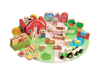 childrens farmyard set
